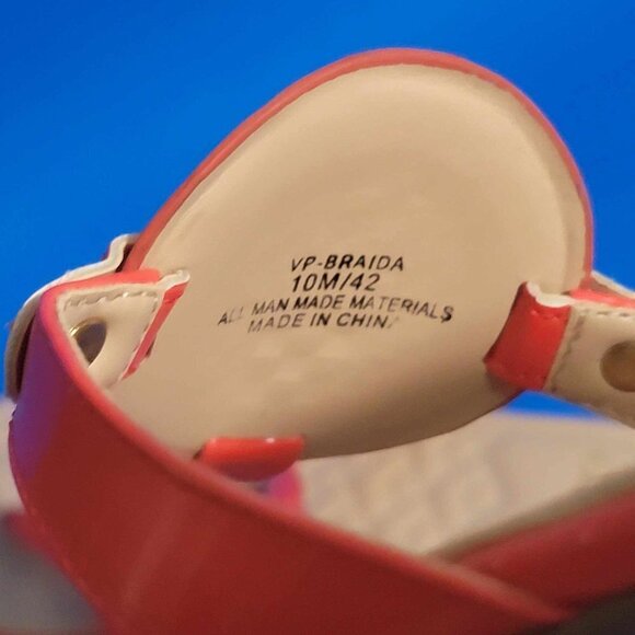 Vince Camuto Orange Women’s Braida Quilted Flat Thong Sandals - Picture 6 of 6